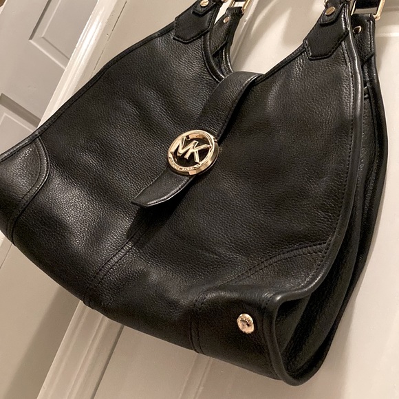 Michael Kors Black leather shoulder bag - Picture 3 of 3